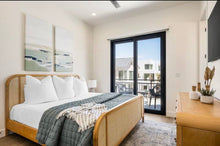 Load image into Gallery viewer, Unplugged in Zion : An End-of-Summer Adventure to Reconnect, Recharge, and Remember What Matters Most